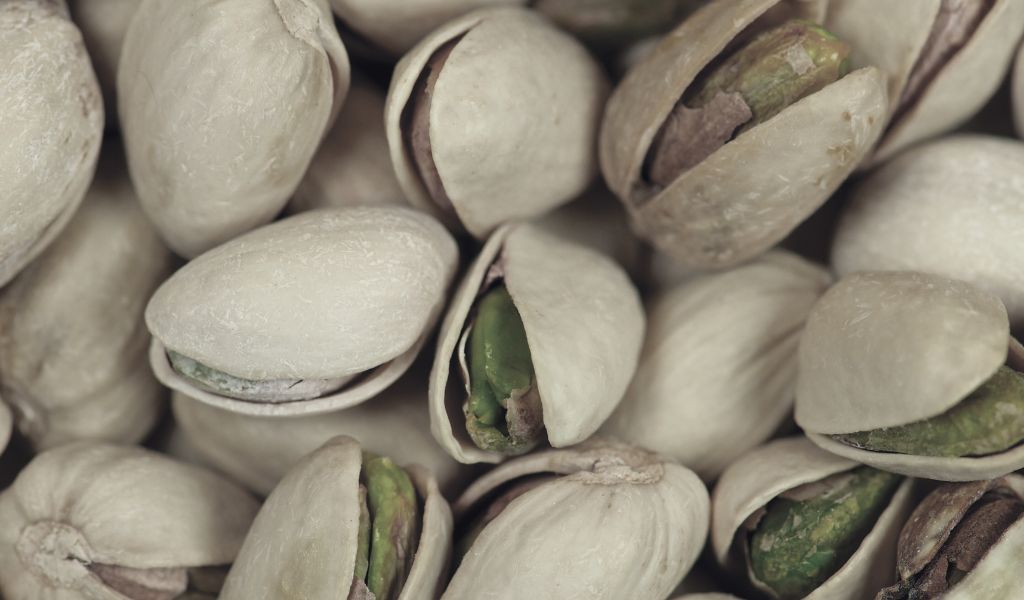 Luxurious Hydration and Nutrient-Rich Glow: Meet Pistachio Oil