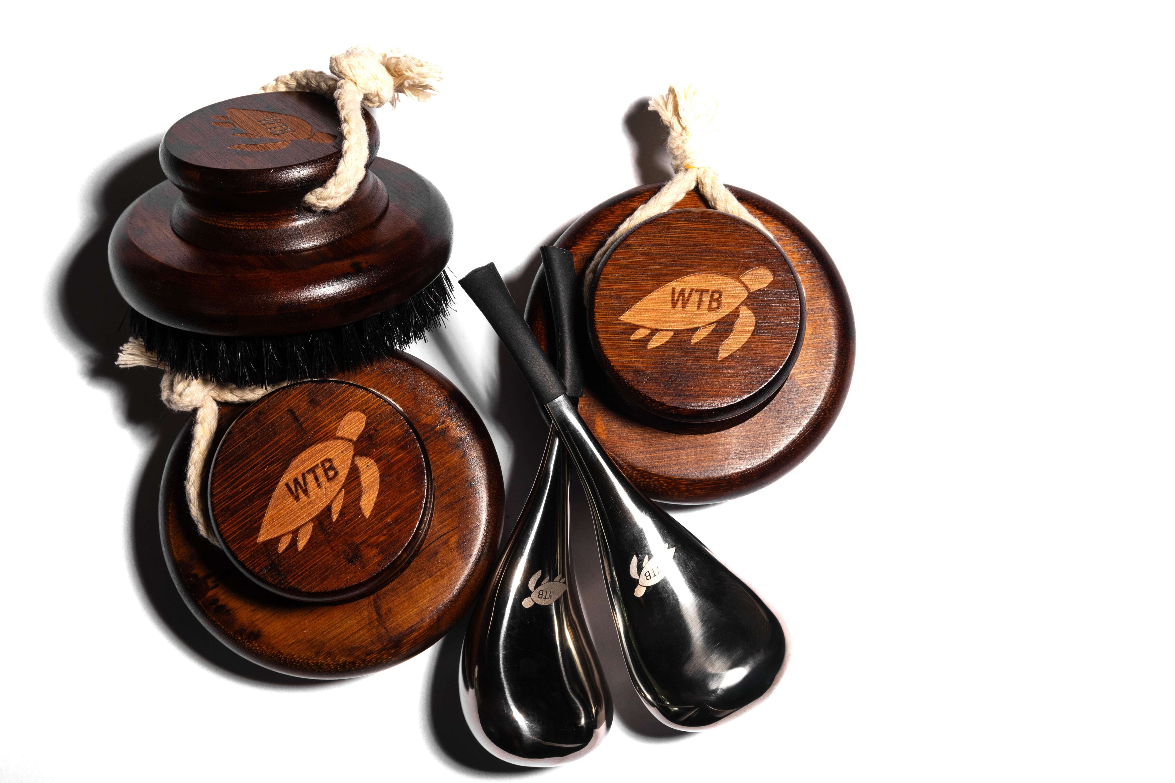 4)  Indulge WHITE  TURTLE  BEAUTY